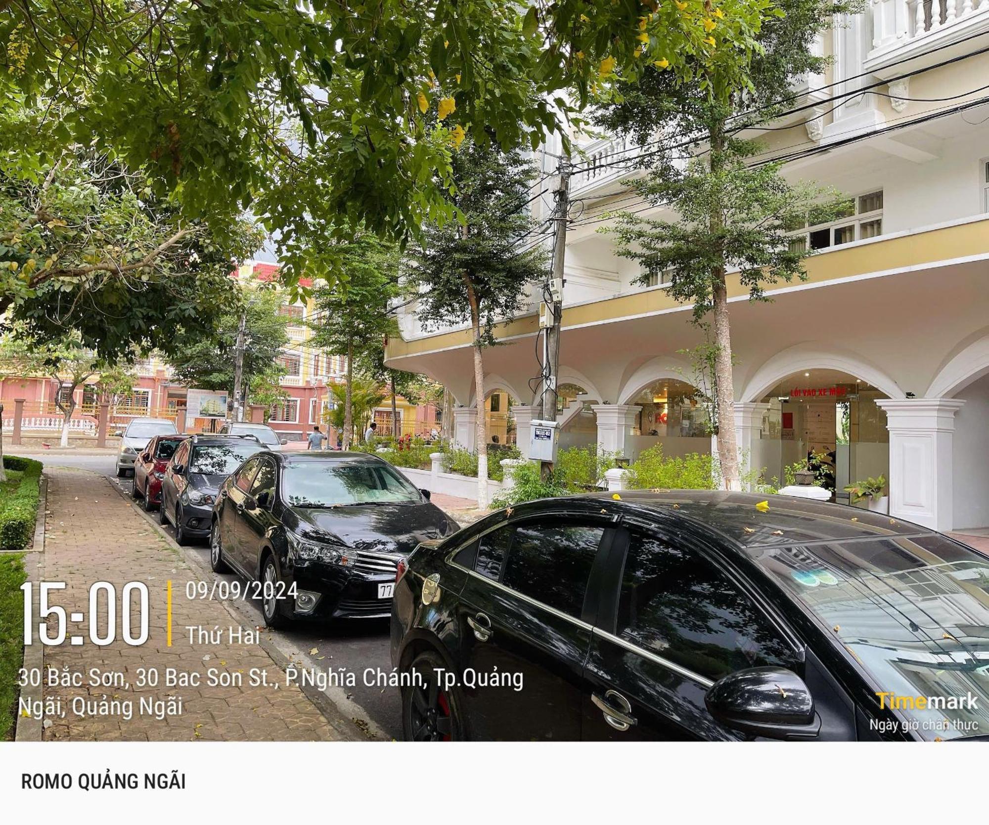 Hotel Khach San Romo à Quảng Ngãi Extérieur photo