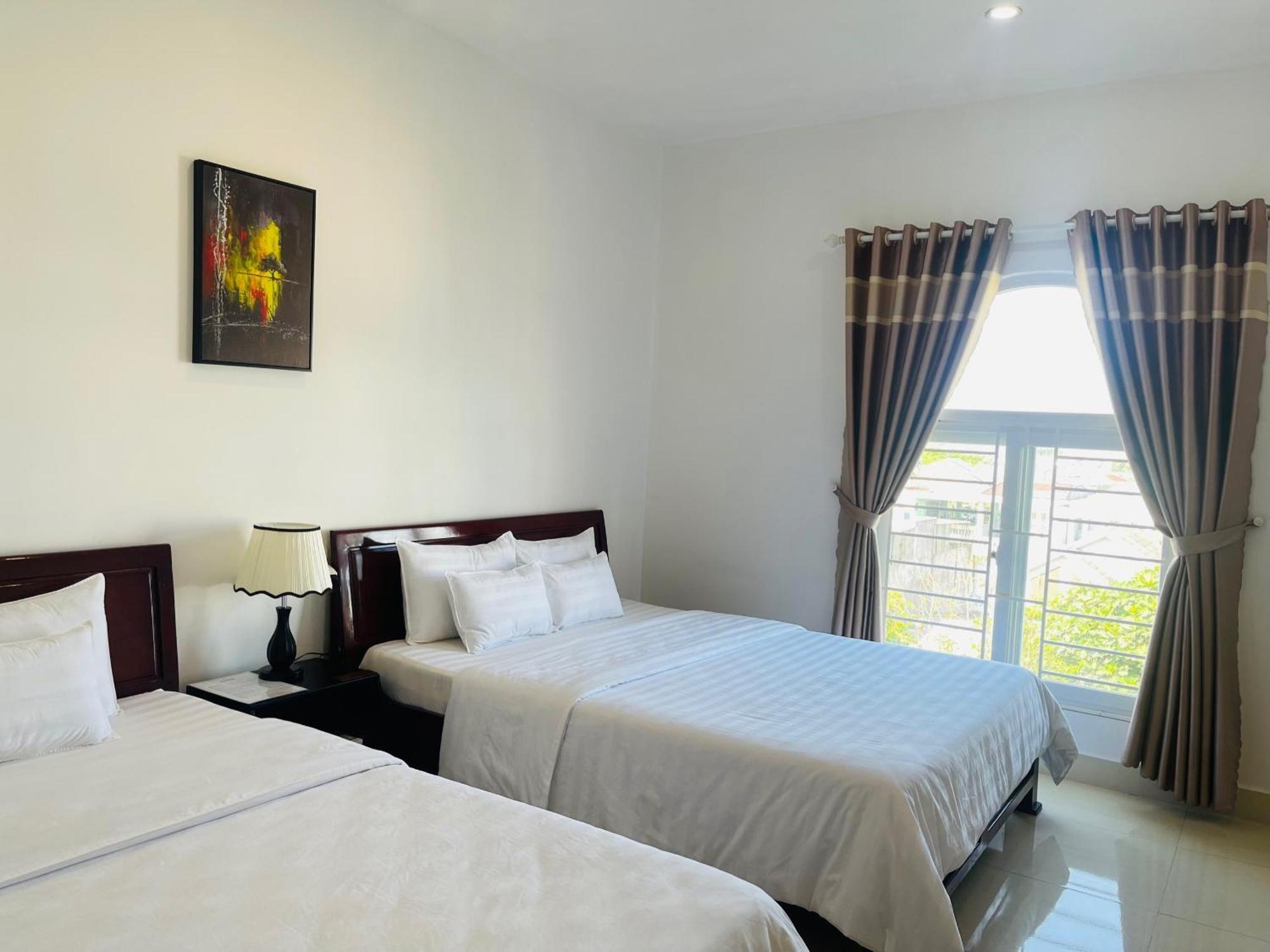 Hotel Khach San Romo à Quảng Ngãi Extérieur photo
