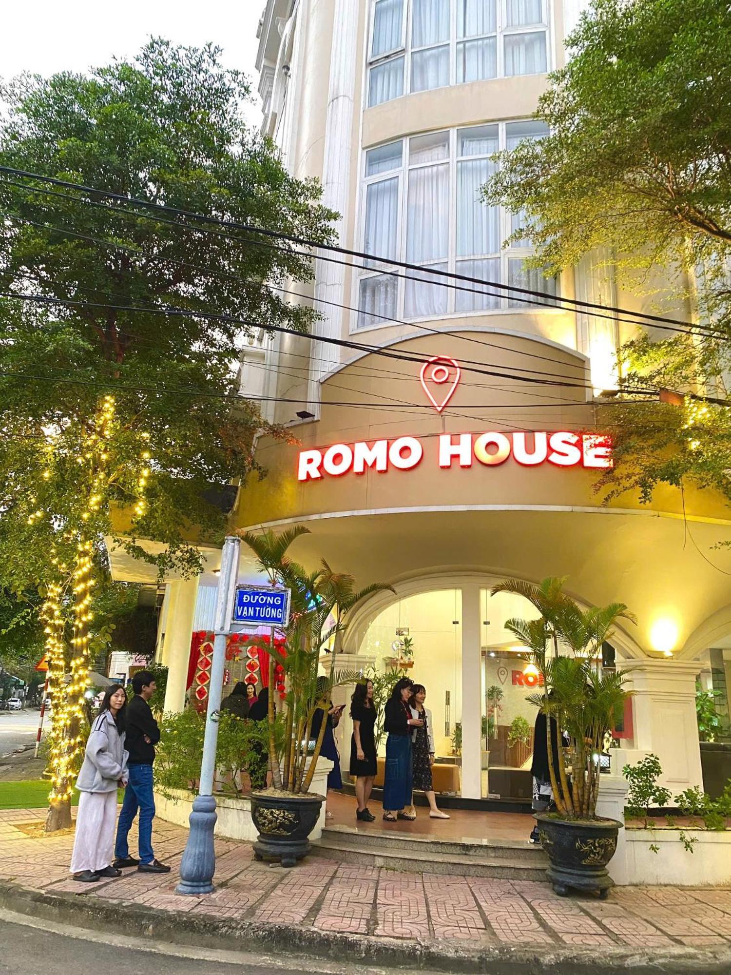 Hotel Khach San Romo à Quảng Ngãi Extérieur photo