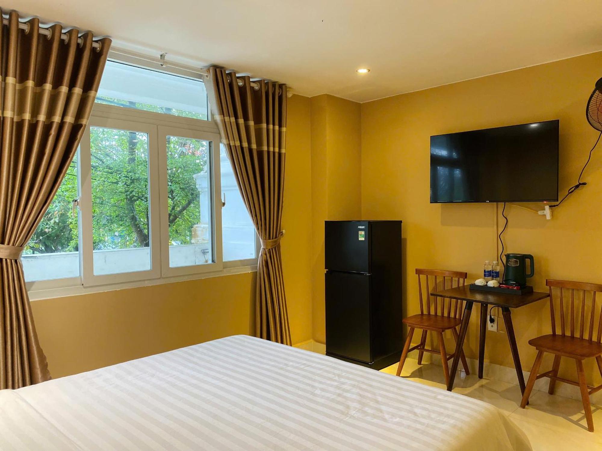 Hotel Khach San Romo à Quảng Ngãi Extérieur photo