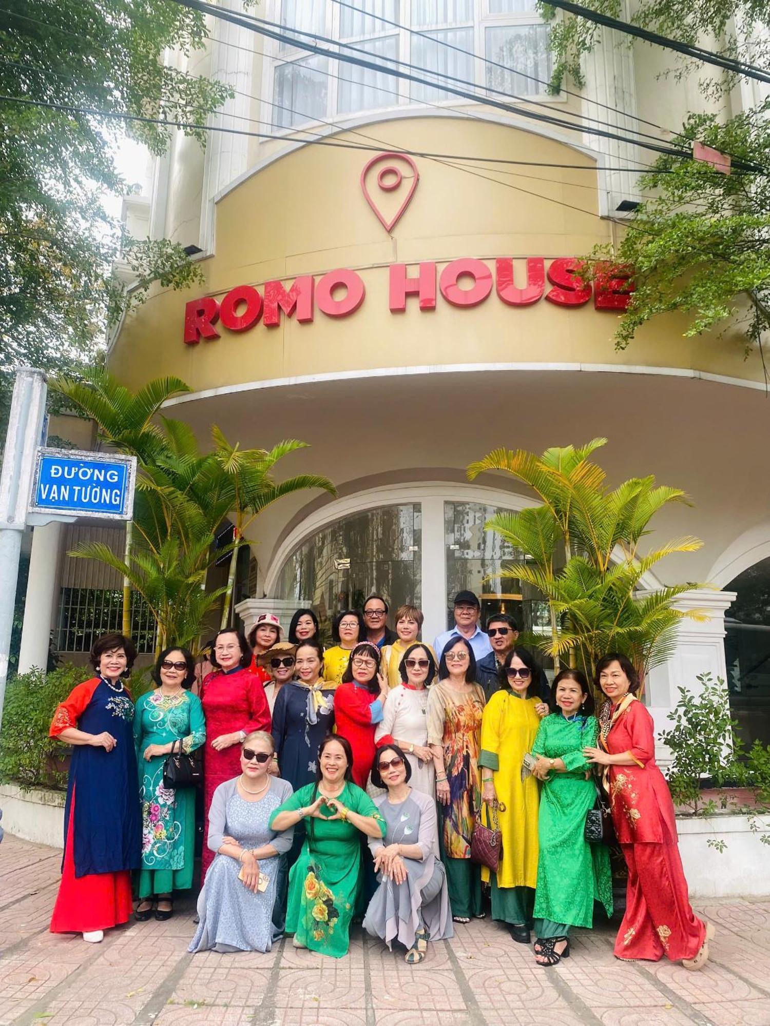 Hotel Khach San Romo à Quảng Ngãi Extérieur photo
