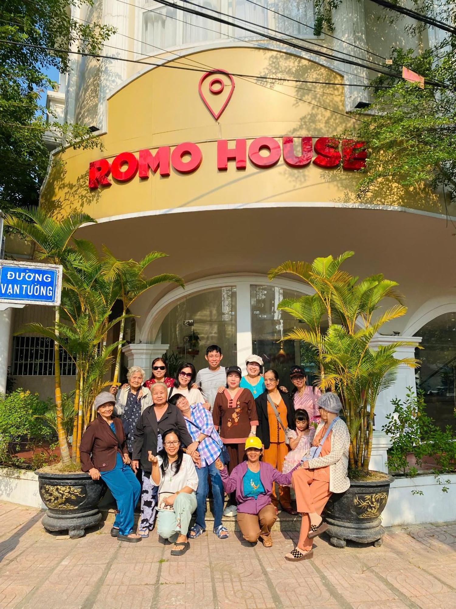 Hotel Khach San Romo à Quảng Ngãi Extérieur photo